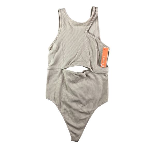 Colsie Bodysuit Womens Large Beige Brown 36D 38C 38D Stretch Lightweight NWT - Picture 1 of 8